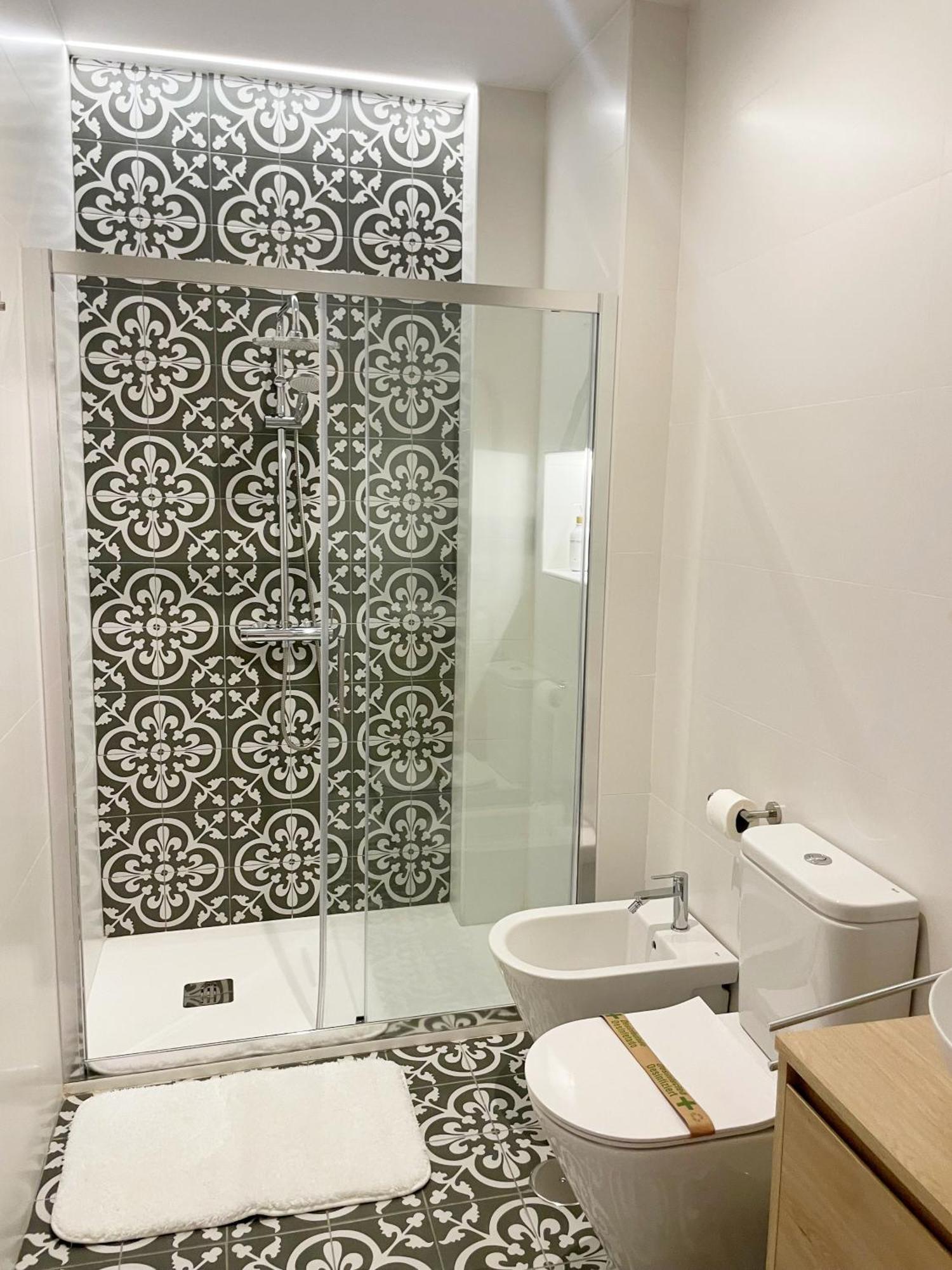 Piso Familiar Con Tres Habitaciones En La Goleta Málaga Kültér fotó